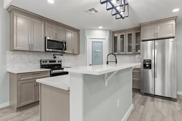 2505 Stewart DR, Waco, TX 76708