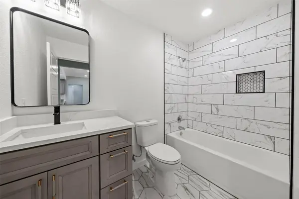 2505 Stewart DR, Waco, TX 76708