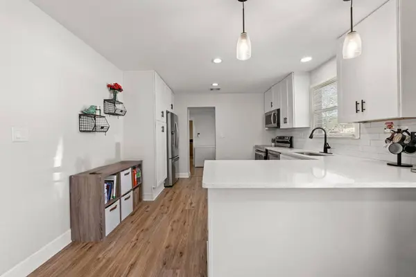 1204 Maxfield ST, Waco, TX 76705