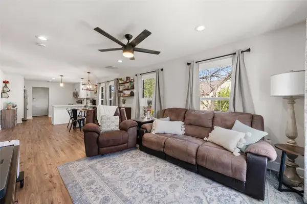 1204 Maxfield ST, Waco, TX 76705