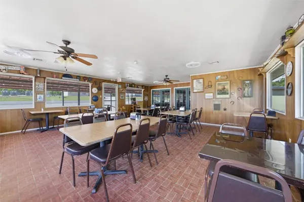 1008 N Bus Hwy 6, Marlin, TX 76661