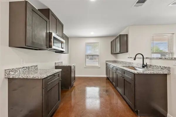 3407 Pewitt DR, Waco, TX 76706