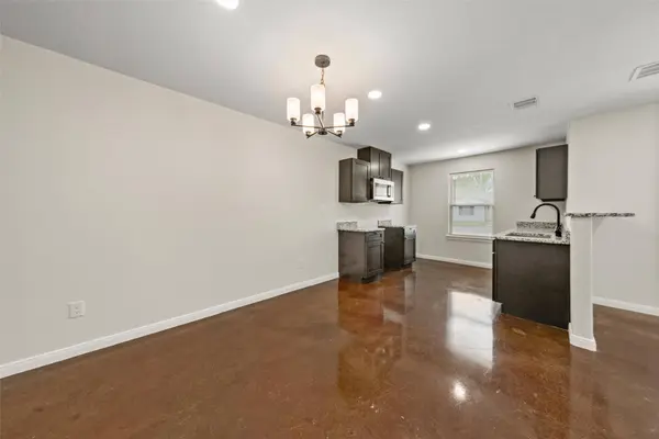 3407 Pewitt DR, Waco, TX 76706