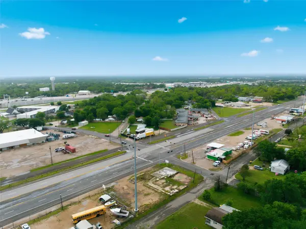 1500 New Dallas HWY, Waco, TX 76705