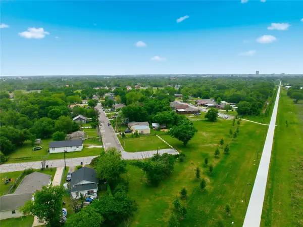 1200 State ST, Waco, TX 76704