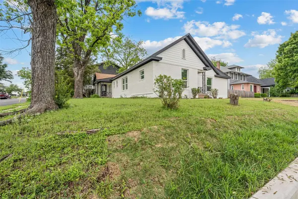 900 N 22nd ST, Waco, TX 76707