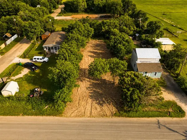 992 Lincoln City RD, Waco, TX 76705