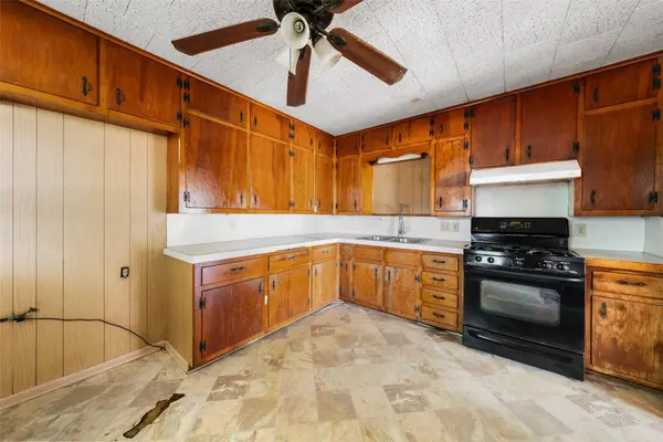 301 N Commerce ST, Mart, TX 76664