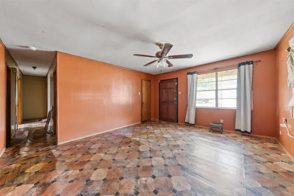 301 N Commerce ST, Mart, TX 76664