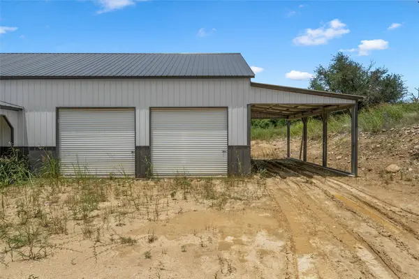365 Grand Canyon DR, Oglesby, TX 76561