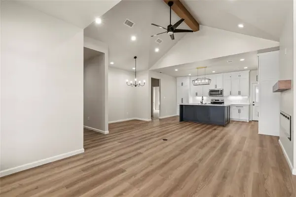 267 Sherwood DR, Woodway, TX 76712