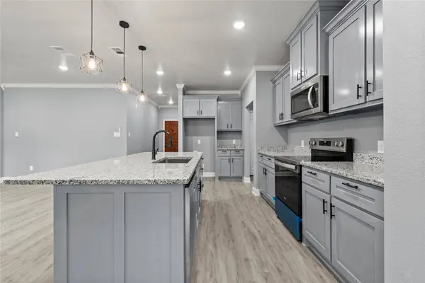 3701 Manor DR, Waco, TX 76706