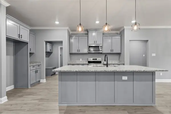 3701 Manor DR, Waco, TX 76706