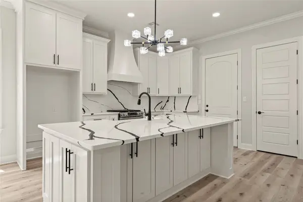 107 N Jena ST, Riesel, TX 76682