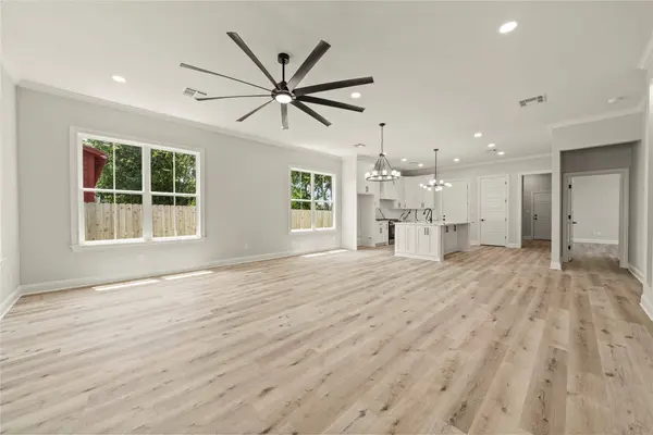 107 N Jena ST, Riesel, TX 76682