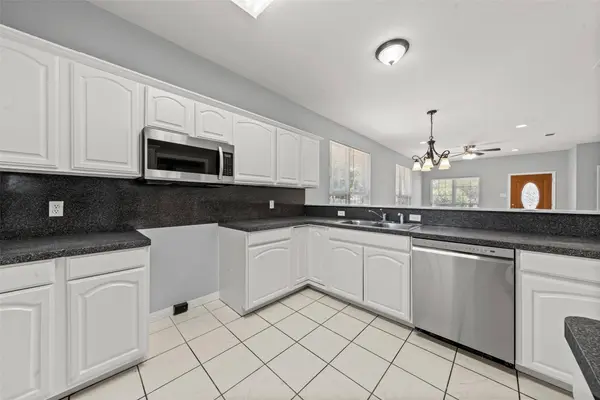 1206 N 15th ST, Waco, TX 76707