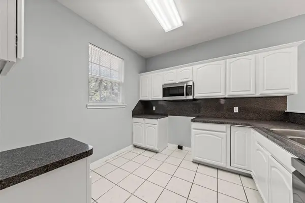 1206 N 15th ST, Waco, TX 76707