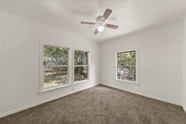 927 Oakwood AVE, Waco, TX 76706