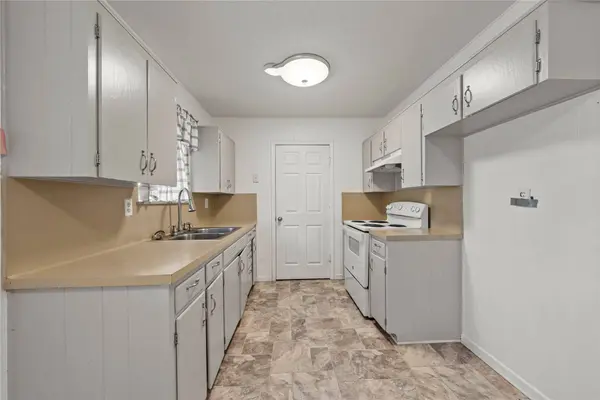 914 Randa ST, Copperas Cove, TX 76522