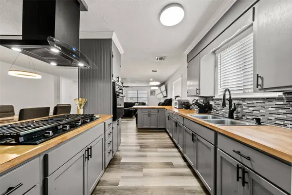 6313 May DR, Waco, TX 76710