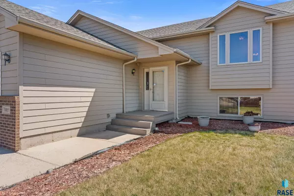 7005 W 65th St, Sioux Falls, SD 57106
