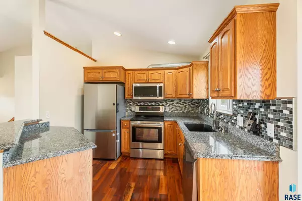 7409 W 51st St, Sioux Falls, SD 57106