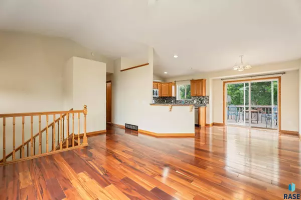 7409 W 51st St, Sioux Falls, SD 57106