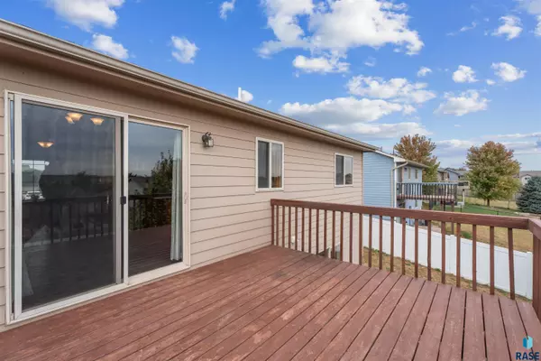 3800 N Gemini St, Sioux Falls, SD 57107