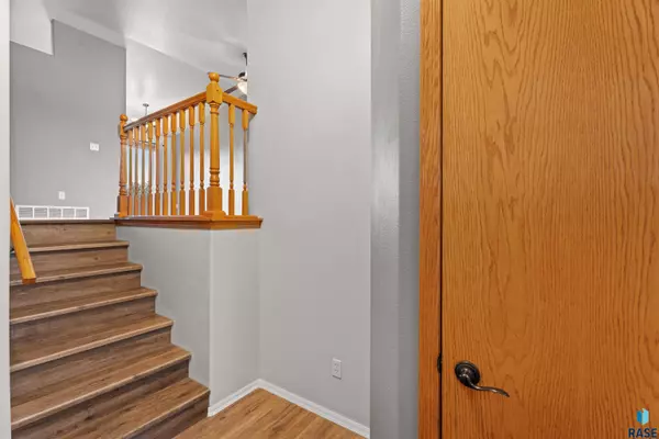 3800 N Gemini St, Sioux Falls, SD 57107