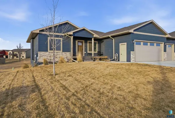 604 Elizabeth Ave, Baltic, SD