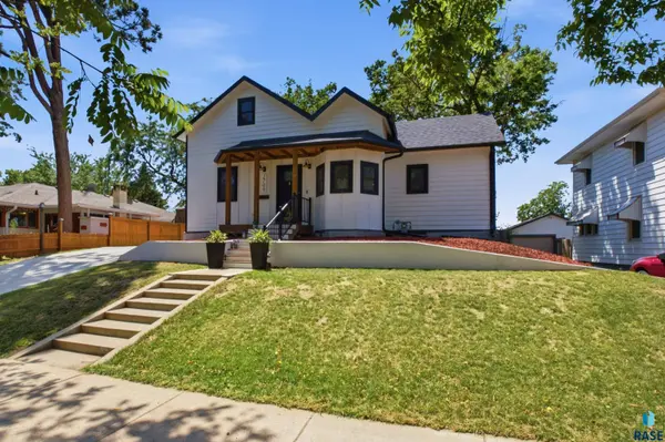 1709 S Duluth Ave Ave