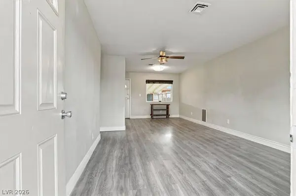5875 Bunch ST, Las Vegas, NV 89122