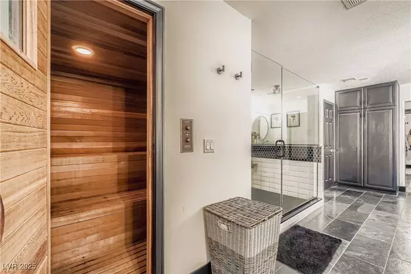 2868 S Tioga WAY #0, Las Vegas, NV 89117