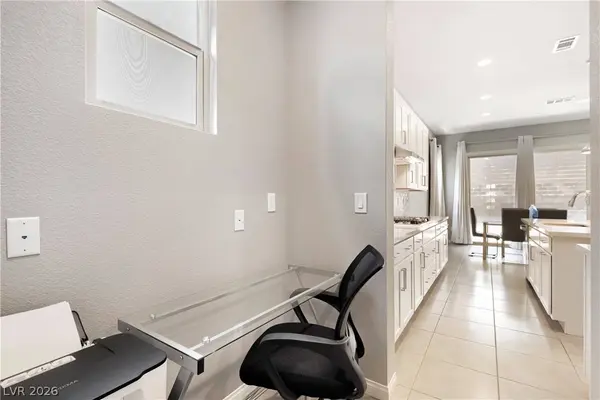 10231 Tidal Force ST, Las Vegas, NV 89143