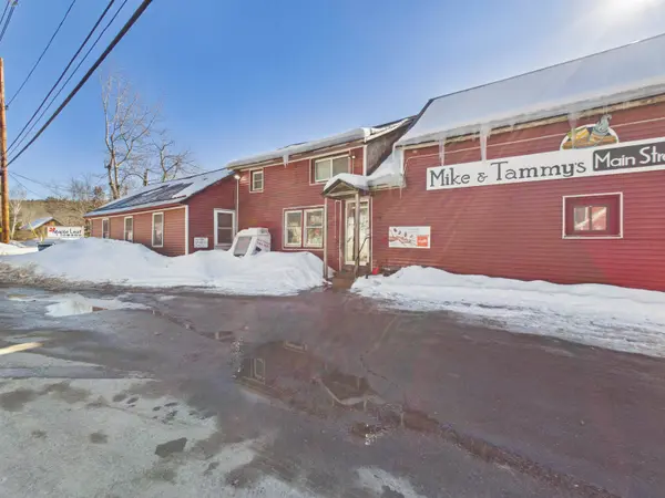 2170 N Main St ST, Londonderry, VT 05148
