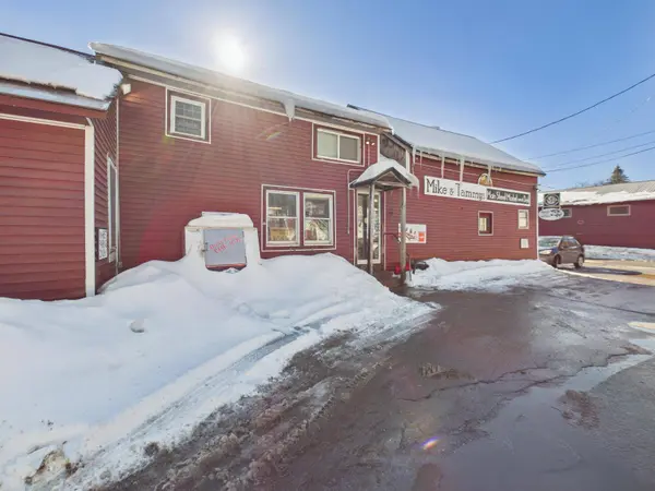 2170 N Main St ST, Londonderry, VT 05148