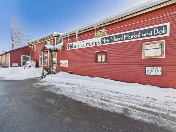 2170 N Main St ST, Londonderry, VT 05148