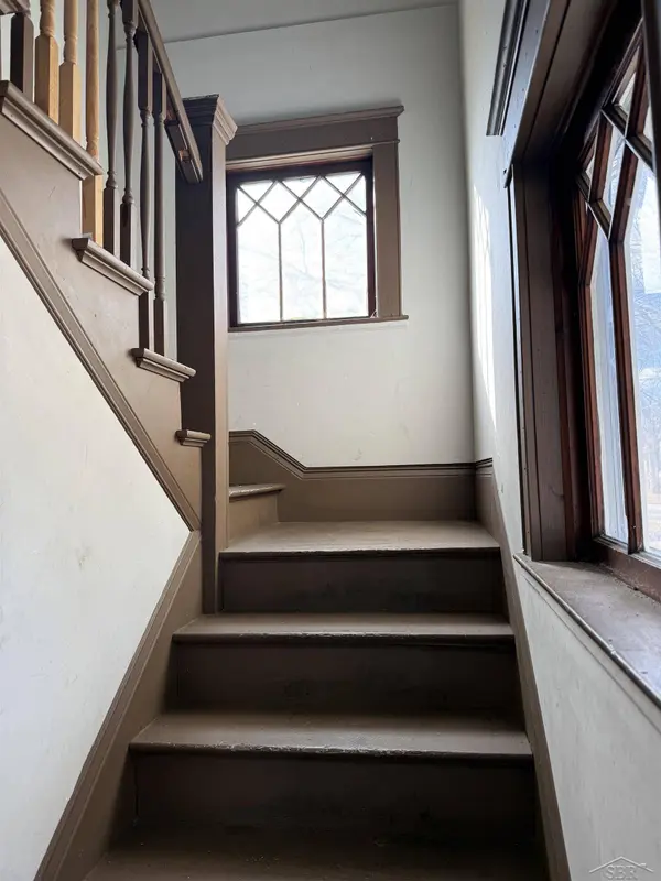 523 Eleanor Avenue, Saginaw, MI 48602