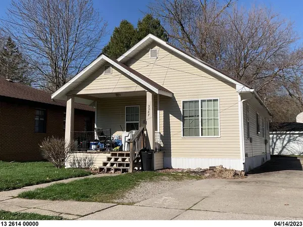 2287 N CAROLINA Street, Saginaw, MI 48602