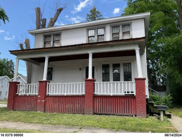 1020 ADAMS Boulevard, Saginaw, MI 48602