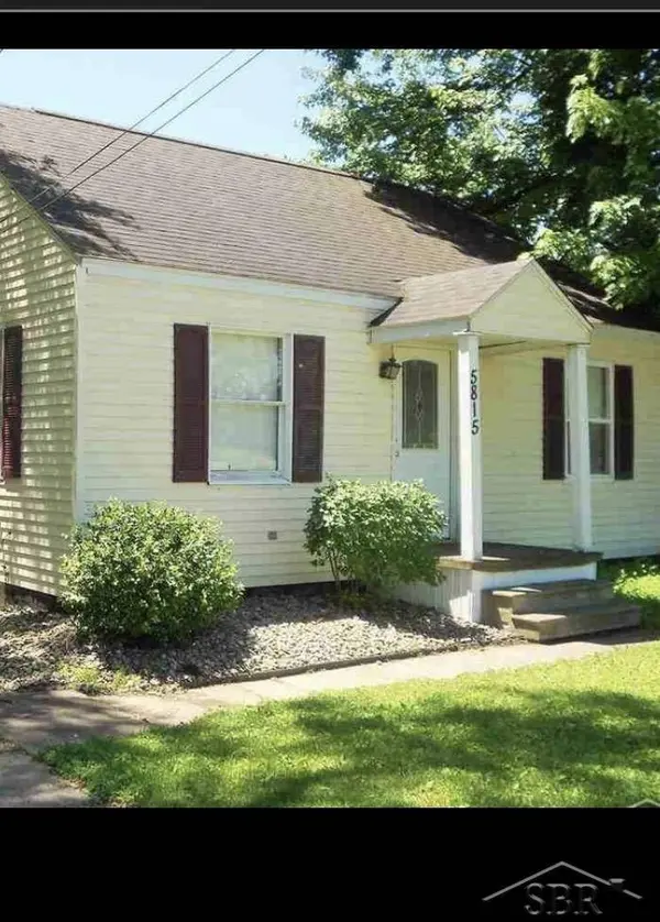 5815 Gratiot Common, Saginaw, MI 48638