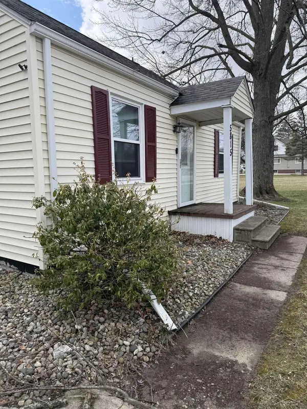 5815 Gratiot Common, Saginaw, MI 48638