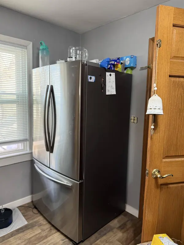 5815 Gratiot Common, Saginaw, MI 48638