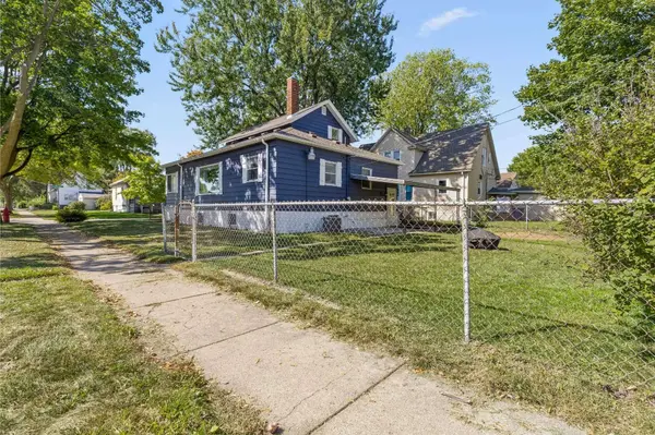 523 Fraser Street, Bay City, MI 48708