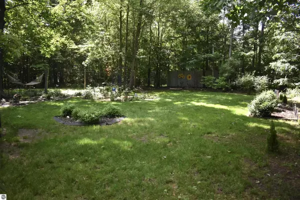 2392 Holland Circle, Traverse City, MI 49685