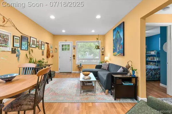 204 Wordsworth Street, Ferndale, MI 48220