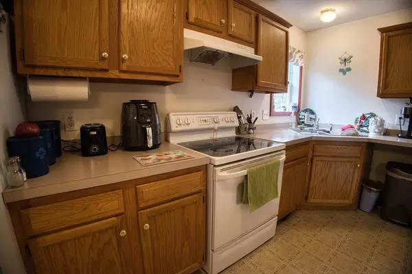 375 Pine River RD, Effingham, NH 03882