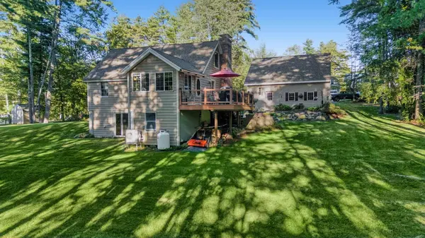 34 Tall Pine RD, Moultonborough, NH 03254
