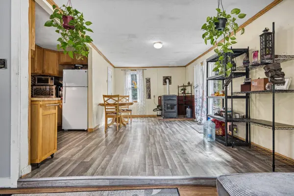 24 Stevens RD, Effingham, NH 03882