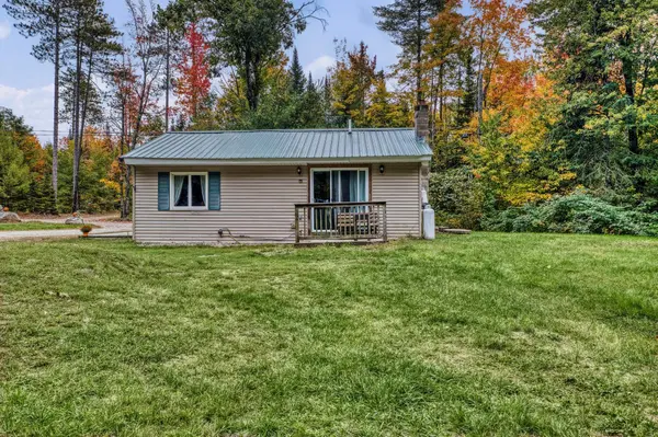 24 Stevens RD, Effingham, NH 03882